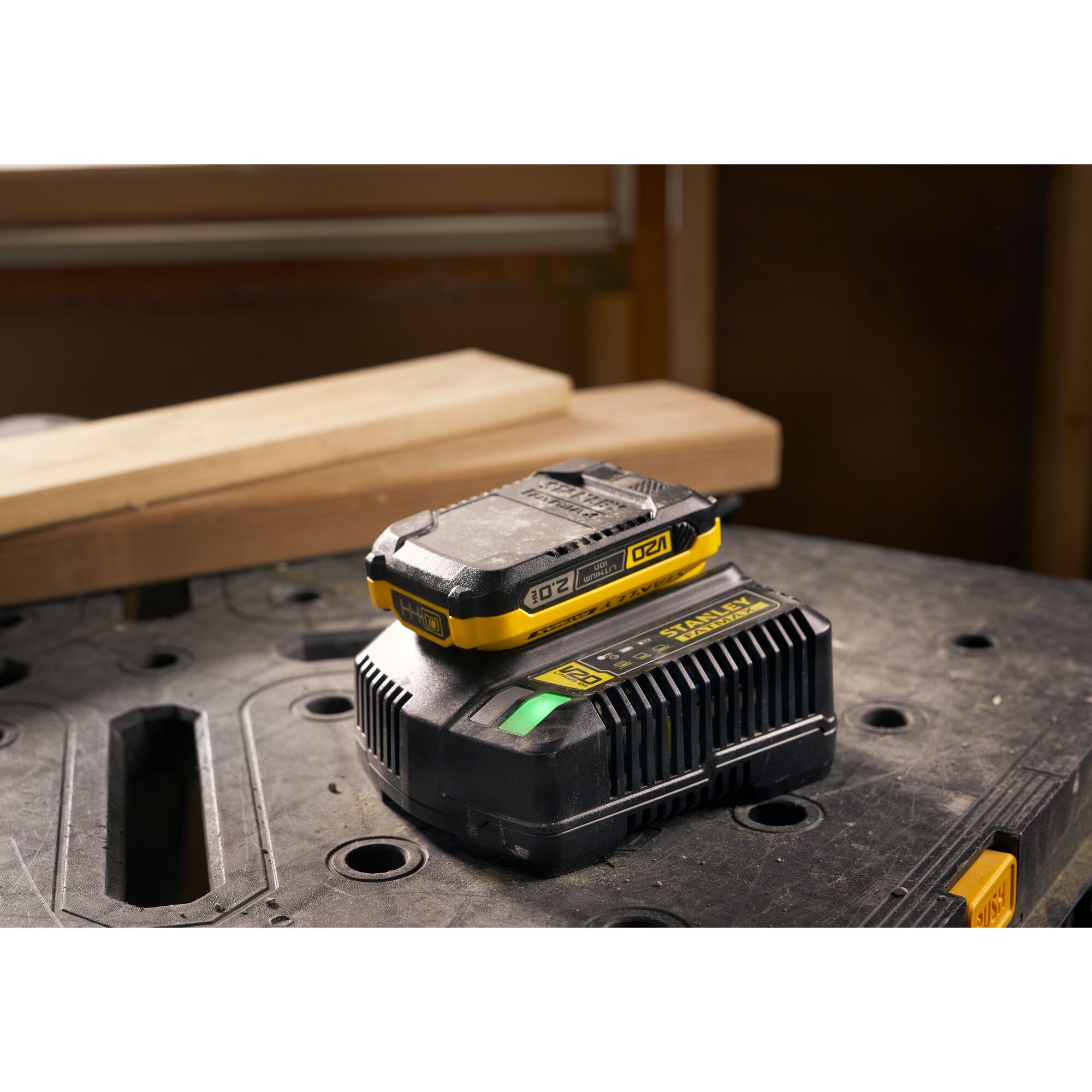 Stanley fatmax discount 18v battery compatibility