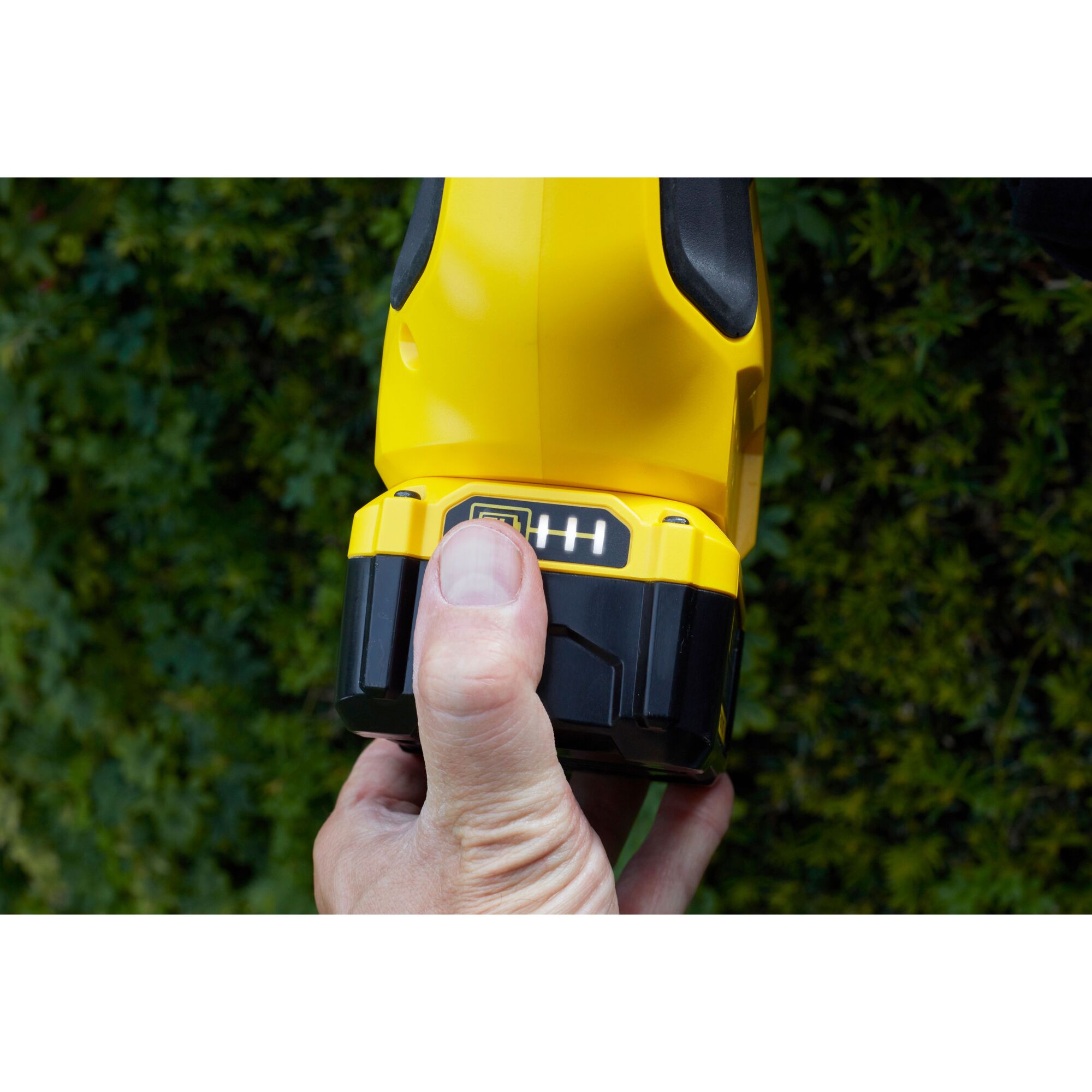 Stanley deals hedge trimmer