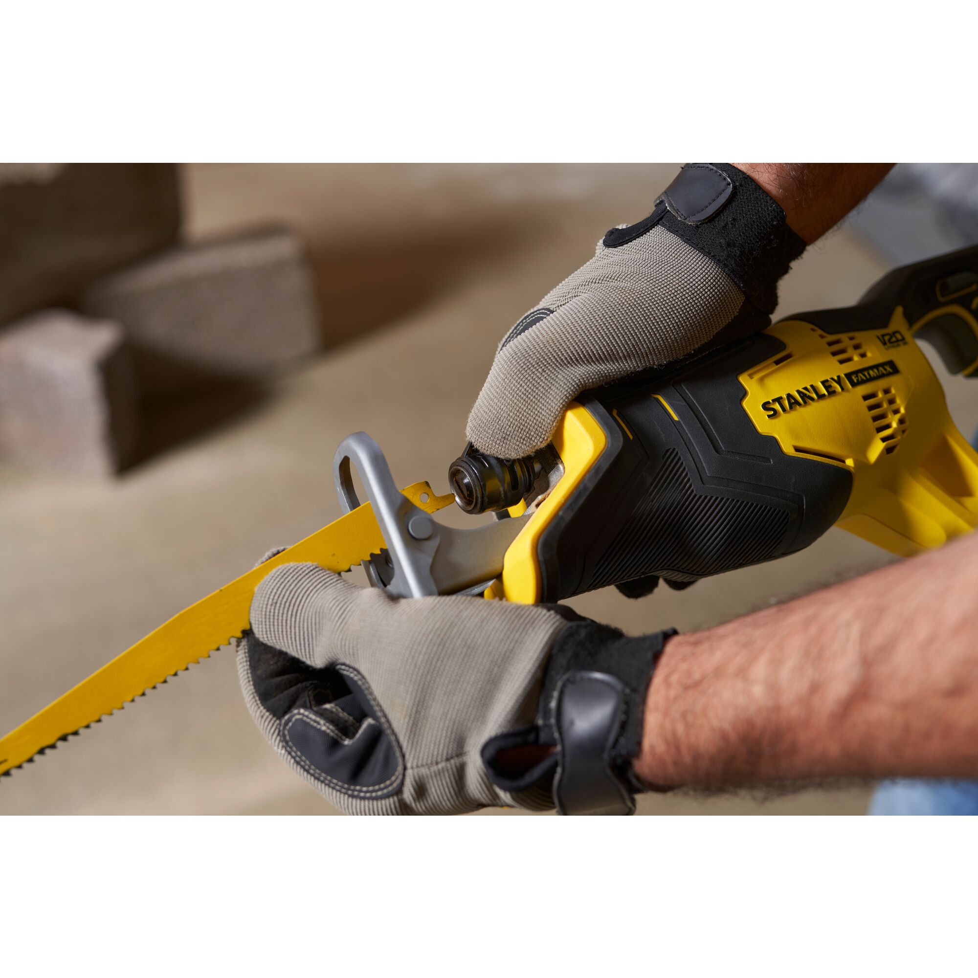 Stanley cordless reciprocating deals saw