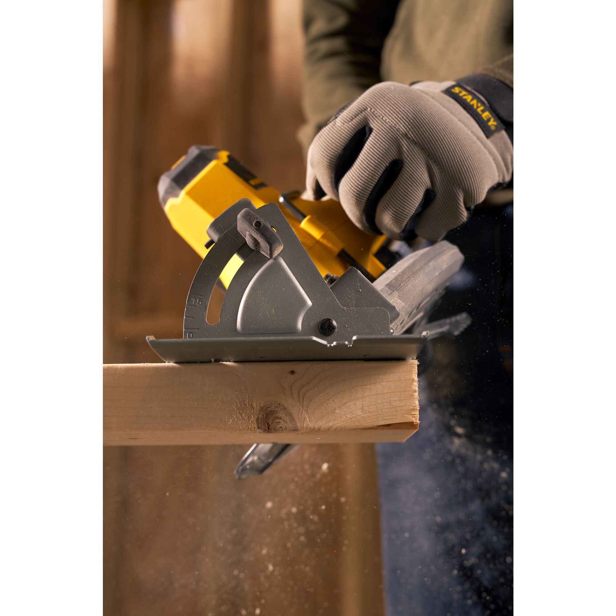 Stanley circular saw outlet guide